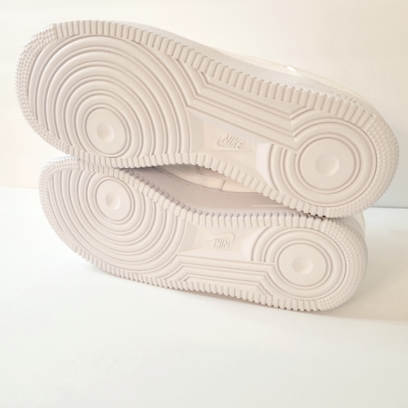 Nike Air Force 1 07" PRM Tear Away - Picture 4 of 9